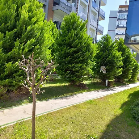 One Furnished Near To Sea In Apartament Antalya